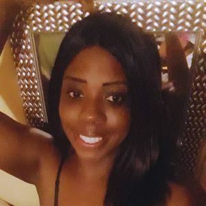 Meet your Posher, Candice